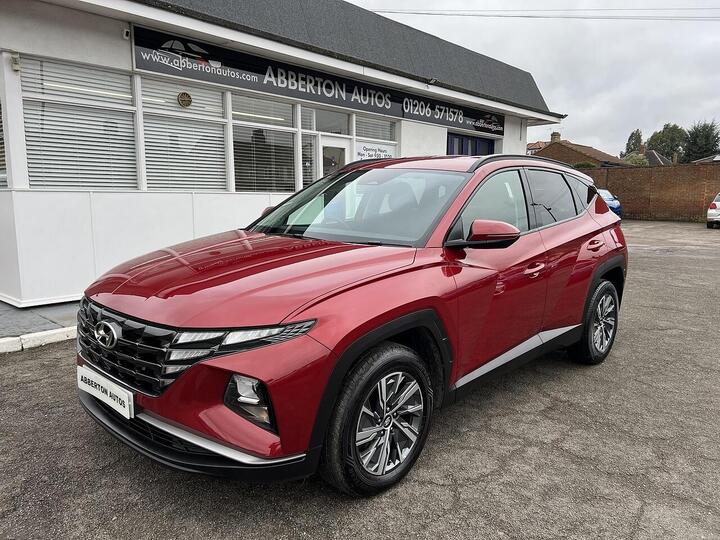 Hyundai TUCSON 1.6 T-GDi SE Connect Euro 6 (s/s) 5dr Hyundai TUCSON 1.6 T-GDi SE Connect Euro 6 (s/s) 5dr