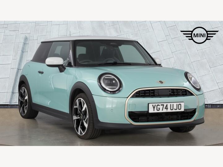 MINI Hatch 1.5C Exclusive Steptronic Euro 6 (s/s) 3dr