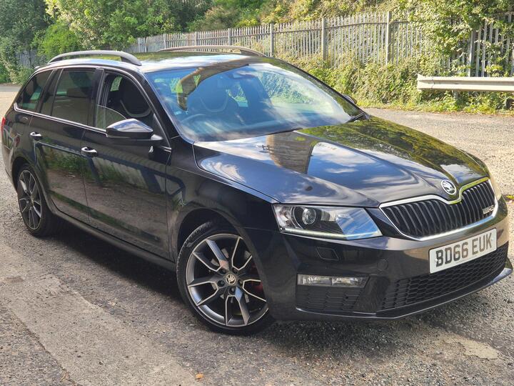 Skoda Octavia 2.0 TDI VRS DSG Euro 6 (s/s) 5dr (SNav) Skoda Octavia 2.0 TDI VRS DSG Euro 6 (s/s) 5dr (SNav)