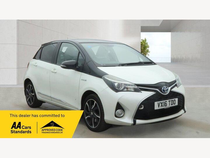 Toyota Yaris 1.5 VVT-h Design E-CVT Euro 6 5dr
