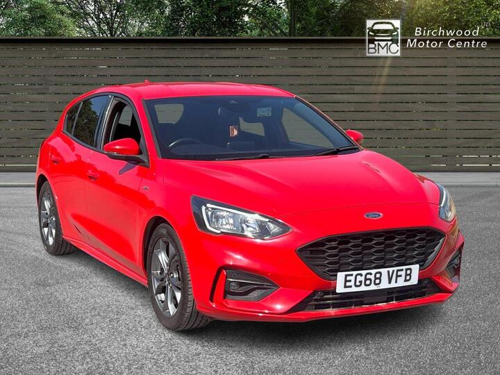 Ford FOCUS 1.0T EcoBoost ST-Line Euro 6 (s/s) 5dr