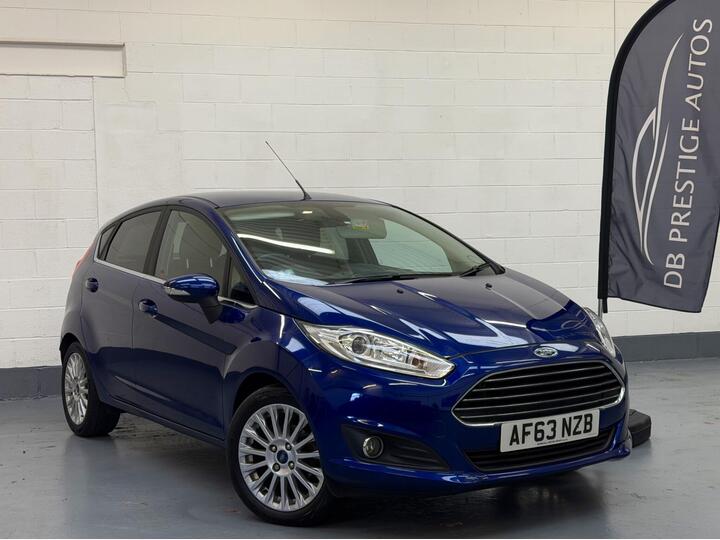 Ford Fiesta 1.0T EcoBoost Titanium Euro 5 (s/s) 5dr