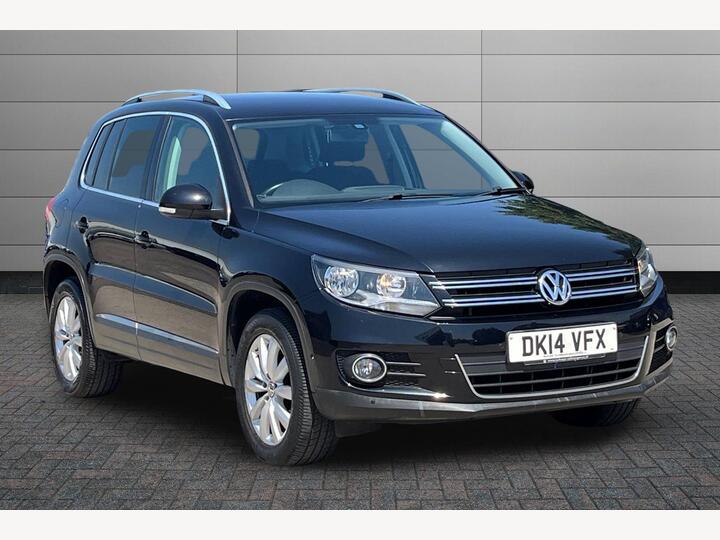 Volkswagen Tiguan 2.0 TDI BlueMotion Tech Match 4WD Euro 5 (s/s) 5dr