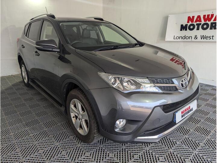 Toyota RAV4 2.0 D-4D Invincible 2WD Euro 5 (s/s) 5dr