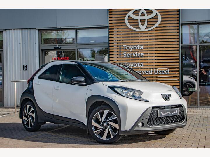 Toyota Aygo X 1.0 VVT-i Edge Euro 6 (s/s) 5dr