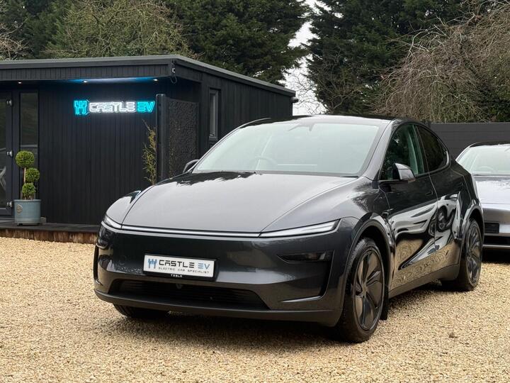 Tesla Model Y 62.5kWh Auto RWD 5dr