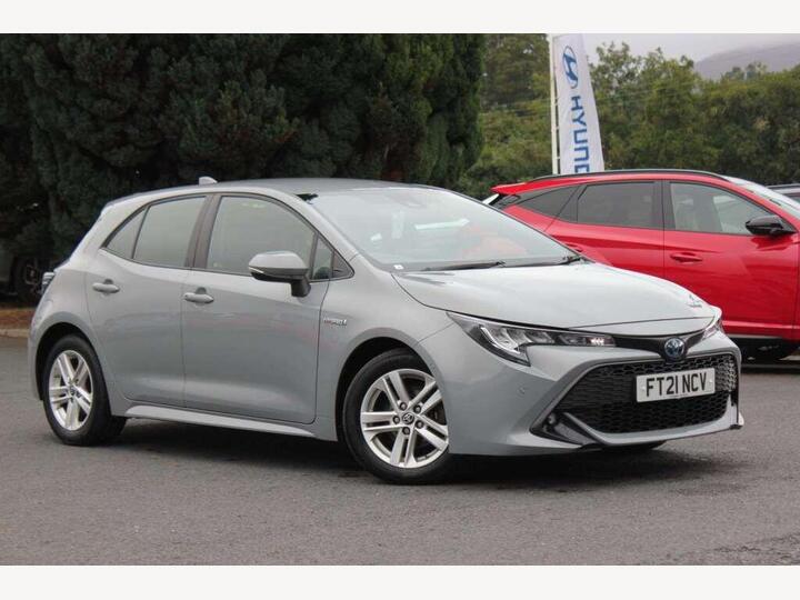 Toyota Corolla 1.8 VVT-h Icon Tech CVT Euro 6 (s/s) 5dr