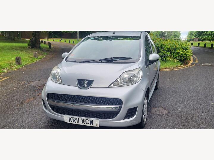 Peugeot 107 1.0 12V Urban Euro 5 5dr
