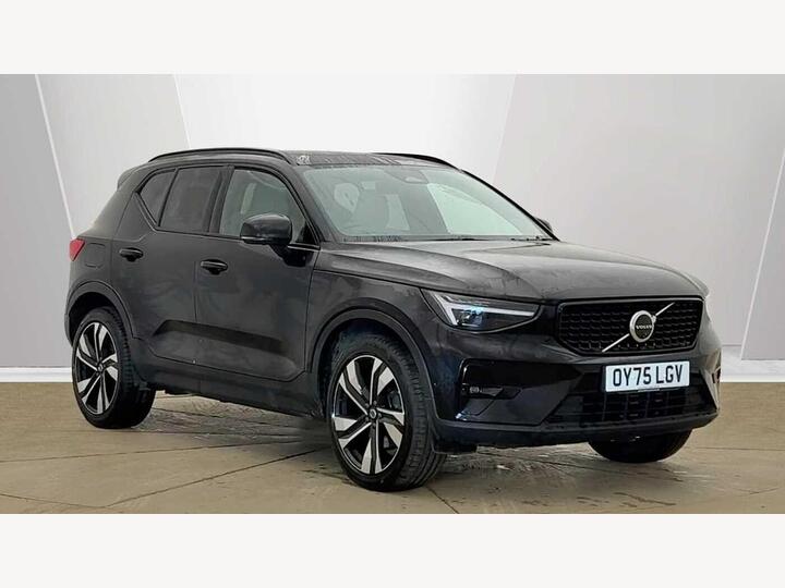 Volvo XC40 2.0 B4 MHEV Ultra Dark DCT Auto Euro 6 (s/s) 5dr