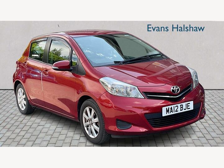Toyota YARIS HATCHBACK 1.33 Dual VVT-i TR Euro 5 5dr