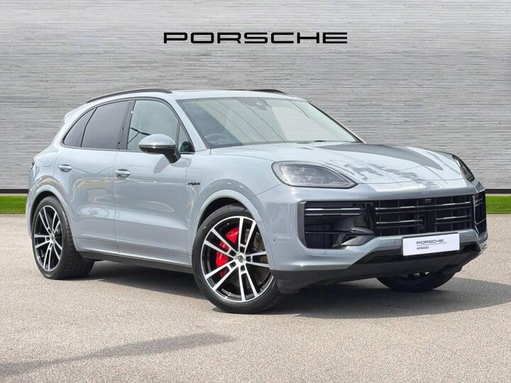 Porsche Cayenne 4.0 V8 E-Hybrid 25.9kWh Turbo TiptronicS 4WD Euro 6 (s/s) 5dr