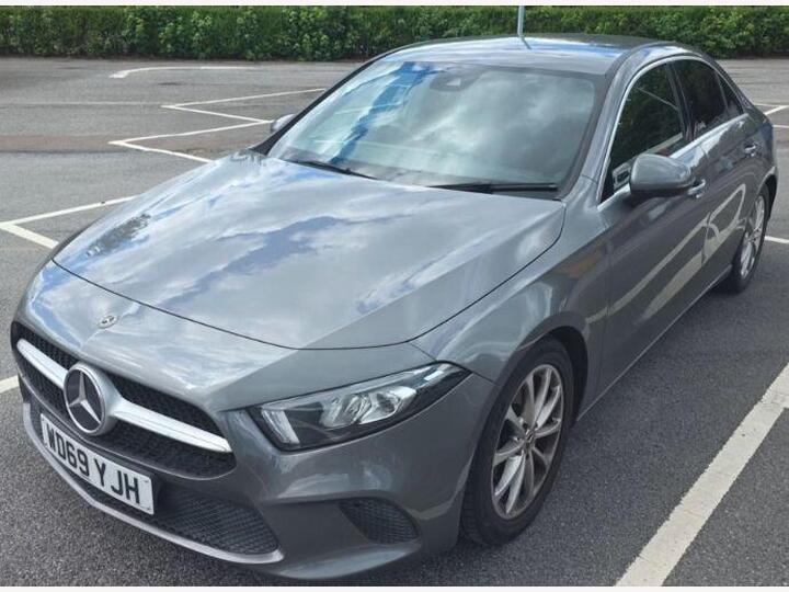 Mercedes-Benz A CLASS 1.3 A200 Sport Euro 6 (s/s) 4dr Mercedes-Benz A CLASS 1.3 A200 Sport Euro 6 (s/s) 4dr