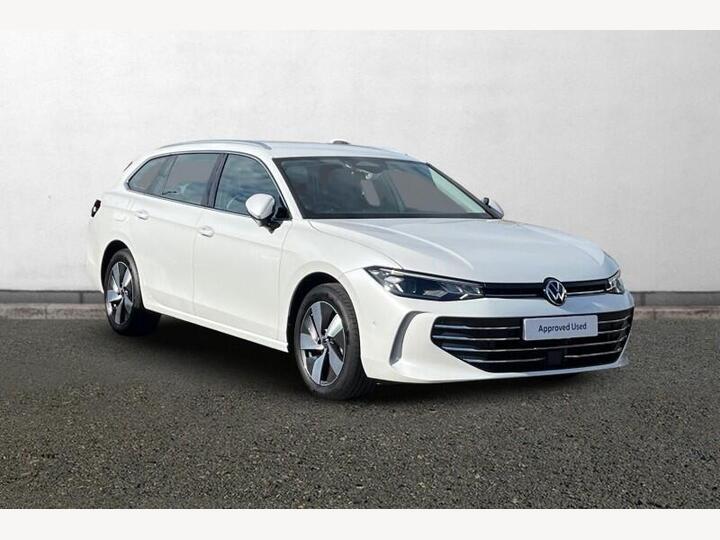 Volkswagen PASSAT 1.5 TSI EHybrid 19.7kWh Life DSG Euro 6 (s/s) 5dr