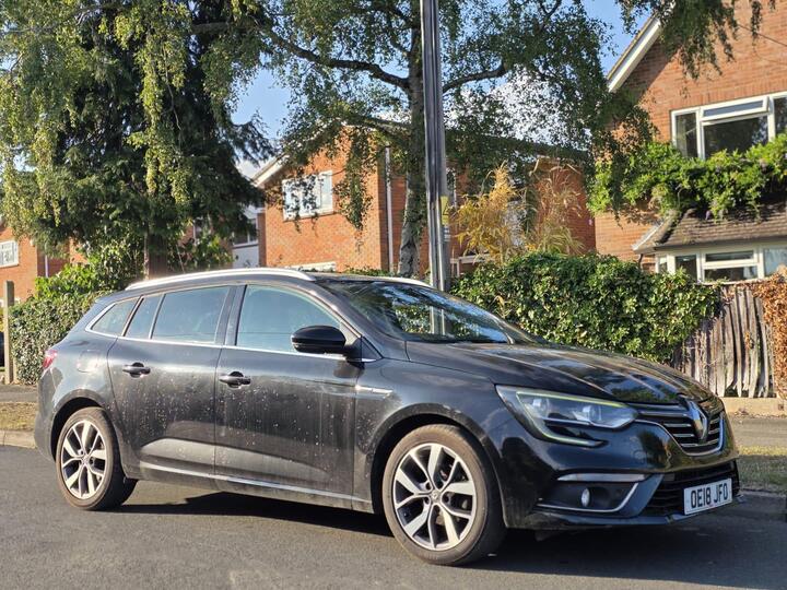 Renault Megane 1.5 DCi Dynamique S Nav Sport Tourer Euro 6 (s/s) 5dr Renault Megane 1.5 DCi Dynamique S Nav Sport Tourer Euro 6 (s/s) 5dr