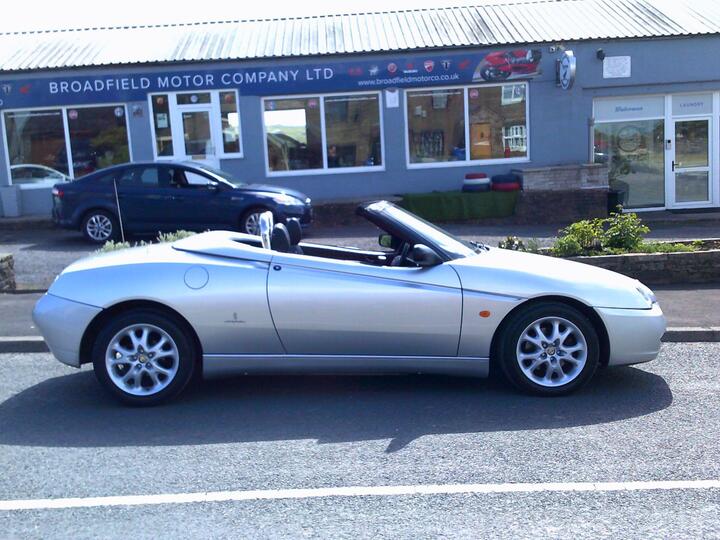 Alfa Romeo Spider 2.0 JTS Special Edition 2dr