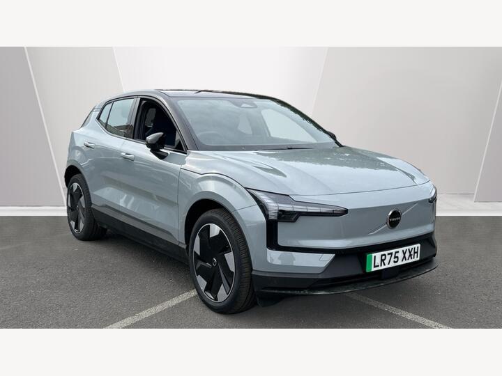 Volvo EX30 Twin Performance 69kWh Plus Auto AWD 5dr