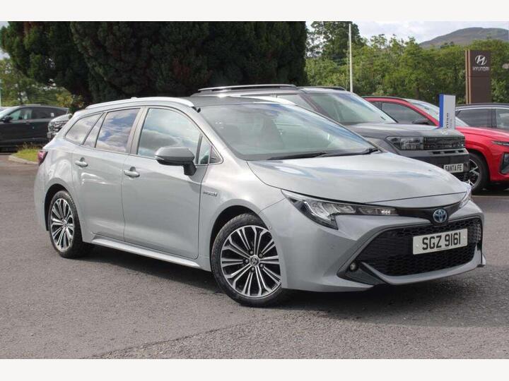 Toyota Corolla 1.8 VVT-h Design Touring Sports CVT Euro 6 (s/s) 5dr Toyota Corolla 1.8 VVT-h Design Touring Sports CVT Euro 6 (s/s) 5dr