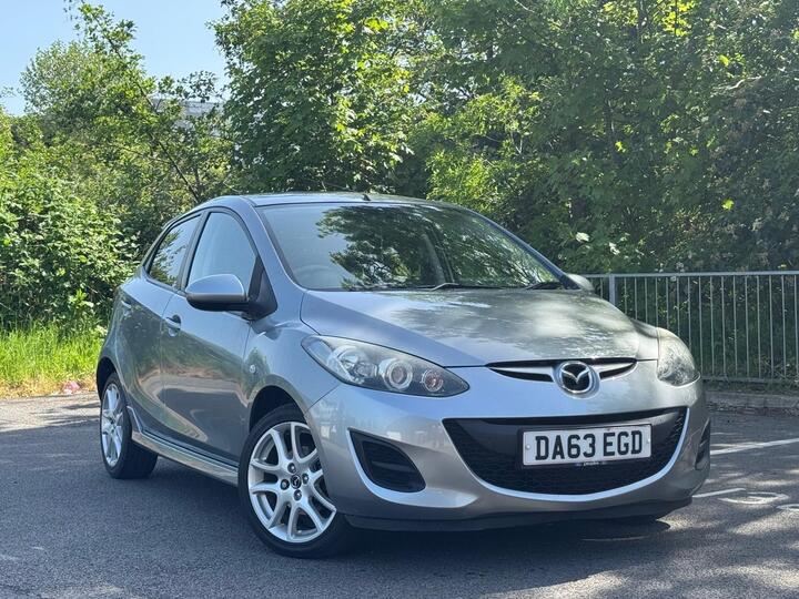 Mazda Mazda2 1.3 Tamura Euro 5 5dr Mazda Mazda2 1.3 Tamura Euro 5 5dr
