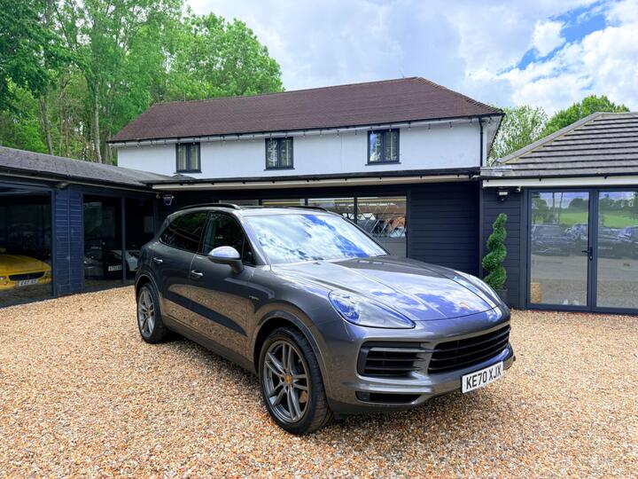 Porsche Cayenne 3.0 V6 E-Hybrid 14.1kWh TiptronicS 4WD Euro 6 (s/s) 5dr (3.6kW Charger)