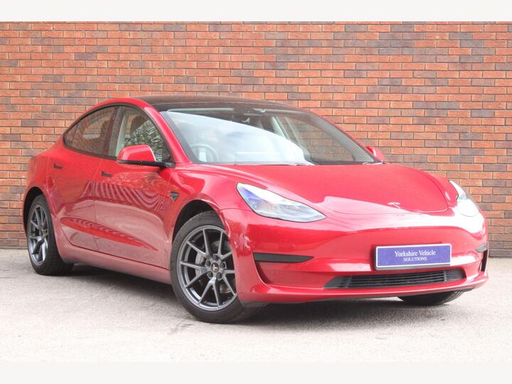 Tesla Model 3 Auto RWD 4dr