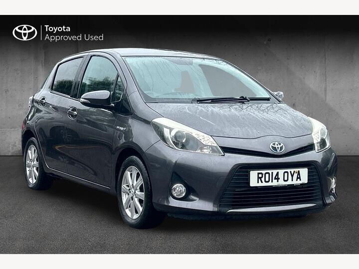 Toyota Yaris 1.5 VVT-h Icon Plus CVT Euro 5 5dr