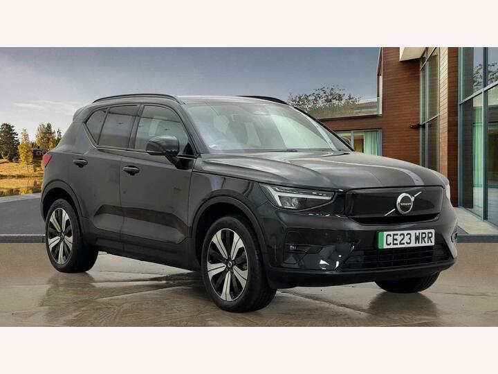 Volvo XC40 Recharge Twin 82kWh Plus Auto AWD 5dr
