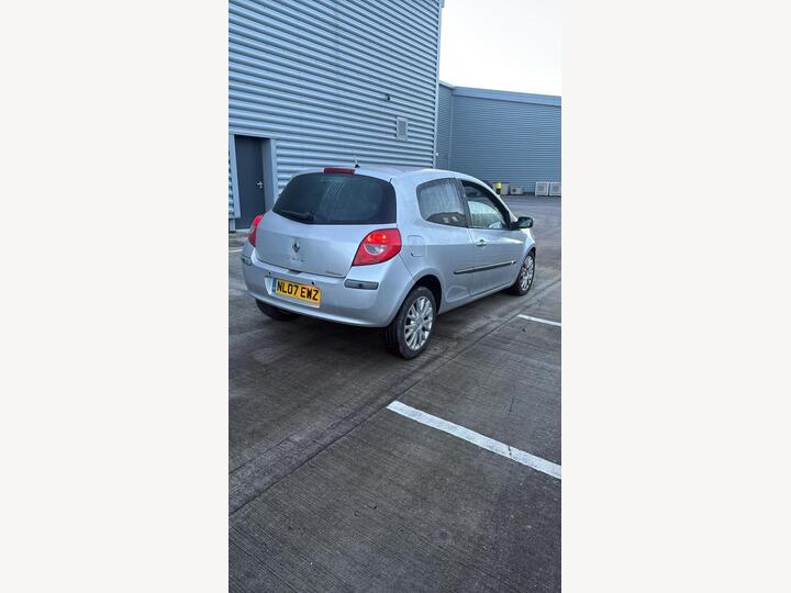 Renault Clio 1.6 VVT Dynamique S 3dr Renault Clio 1.6 VVT Dynamique S 3dr