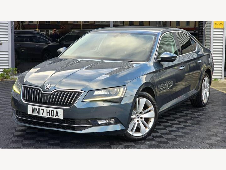 Skoda Superb 2.0 TDI SE L Executive DSG Auto 6Spd Euro 6 (s/s) 5dr