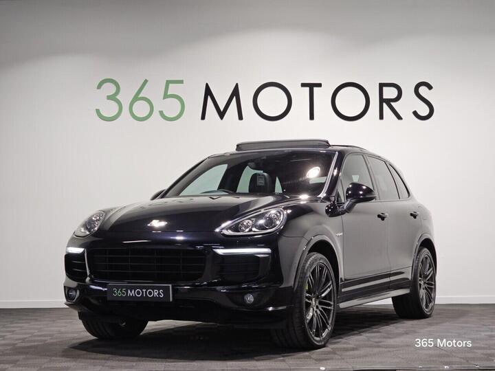 Porsche CAYENNE 3.0 V6 E-Hybrid S TiptronicS 4WD Euro 6 (s/s) 5dr Porsche CAYENNE 3.0 V6 E-Hybrid S TiptronicS 4WD Euro 6 (s/s) 5dr