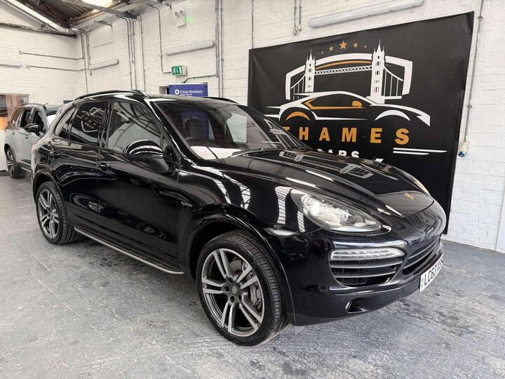 Porsche Cayenne 3.0h V6 S TiptronicS 4WD Euro 5 (s/s) 5dr Porsche Cayenne 3.0h V6 S TiptronicS 4WD Euro 5 (s/s) 5dr