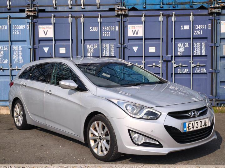 Hyundai I40 1.7 CRDi Style Auto Euro 5 5dr Hyundai I40 1.7 CRDi Style Auto Euro 5 5dr