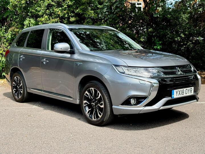 Mitsubishi Outlander 2.0h 12kWh 4h CVT 4WD Euro 6 (s/s) 5dr