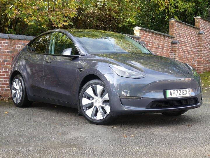 Tesla Model Y (Dual Motor) Long Range Auto 4WDE 5dr Tesla Model Y (Dual Motor) Long Range Auto 4WDE 5dr