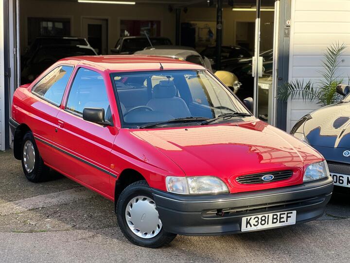 Ford Escort 1.8D Popular 3dr