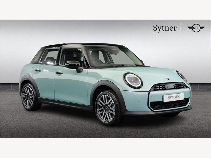 MINI Cooper 1.5C Classic Steptronic Euro 6 (s/s) 5dr