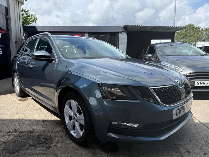 Skoda Octavia 1.6 TDI SE Technology Euro 6 (s/s) 5dr Skoda Octavia 1.6 TDI SE Technology Euro 6 (s/s) 5dr