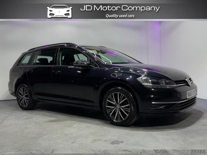 Volkswagen Golf 1.6 TDI BlueMotion Tech SE Nav DSG Euro 6 (s/s) 5dr Volkswagen Golf 1.6 TDI BlueMotion Tech SE Nav DSG Euro 6 (s/s) 5dr