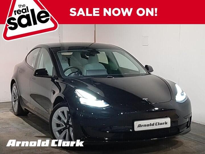 Tesla Model 3 Standard Range Plus Auto RWD 4dr