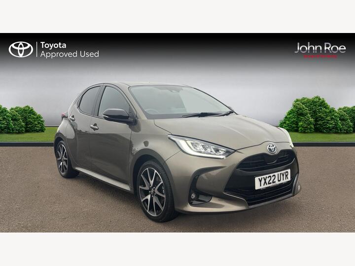 Toyota Yaris 1.5 VVT-h Dynamic E-CVT Euro 6 (s/s) 5dr