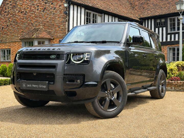 Land Rover DEFENDER 3.0 D300 MHEV X-Dynamic HSE Auto 4WD Euro 6 (s/s) 5dr