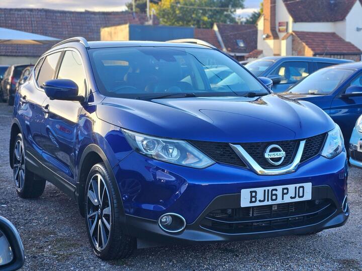 Nissan Qashqai 1.2 DIG-T Tekna XTRON 2WD Euro 6 (s/s) 5dr