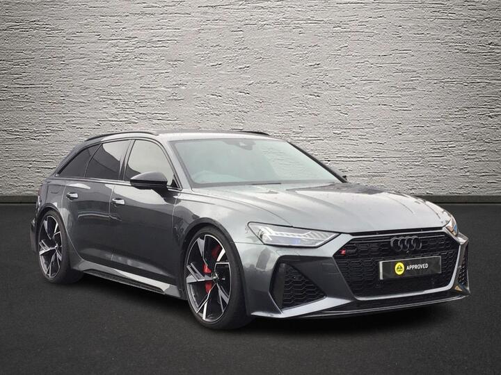 Audi RS6 Avant 4.0 TFSI V8 Carbon Black Tiptronic Quattro Euro 6 (s/s) 5dr Audi RS6 Avant 4.0 TFSI V8 Carbon Black Tiptronic Quattro Euro 6 (s/s) 5dr