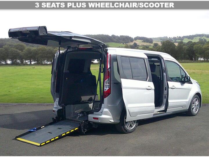 Ford GRAND TOURNEO CONNECT 1.5 EcoBlue Titanium Auto Euro 6 (s/s) 5dr Ford GRAND TOURNEO CONNECT 1.5 EcoBlue Titanium Auto Euro 6 (s/s) 5dr