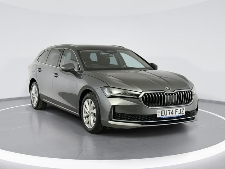 Skoda SUPERB 1.5 TSI IV 25.7kWh SE Technology DSG Euro 6 (s/s) 5dr Skoda SUPERB 1.5 TSI IV 25.7kWh SE Technology DSG Euro 6 (s/s) 5dr