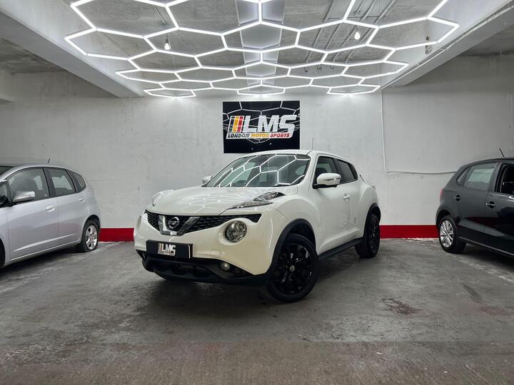 Nissan Juke 1.2 DIG-T Tekna Euro 5 (s/s) 5dr Euro 5