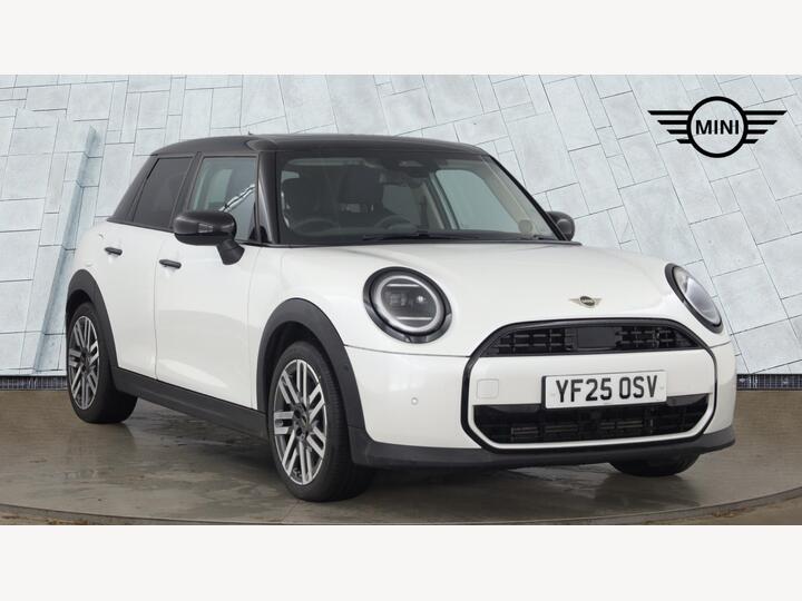 MINI Cooper 1.5C Classic Steptronic Euro 6 (s/s) 5dr
