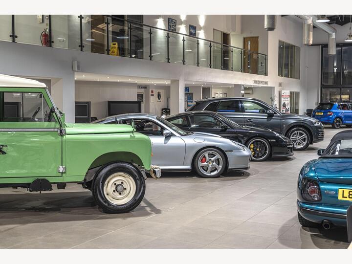 Jaguar XF 2.2d Luxury Auto Euro 5 (s/s) 4dr