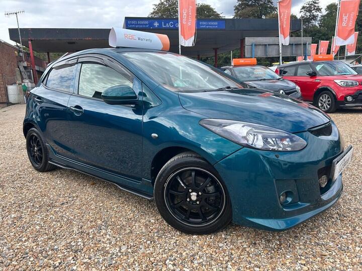 Mazda DEMIO Mazda 2 1.3 5dr Petrol Manual (187 G/km, 71 Bhp) **RARE JAPANESE IMPORT**