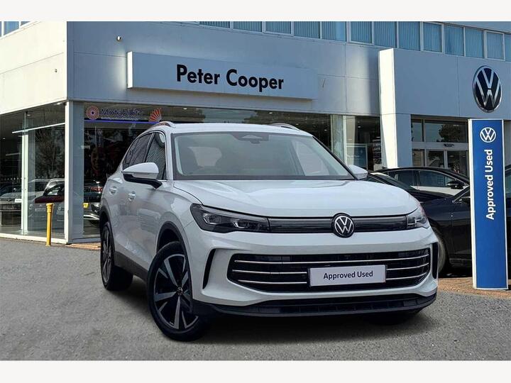 Volkswagen Tiguan 1.5 ETSI MHEV Elegance Launch Edition DSG Euro 6 (s/s) 5dr