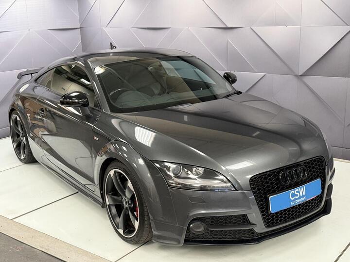 Audi TT 2.0 TDI Black Edition Quattro Euro 5 3dr
